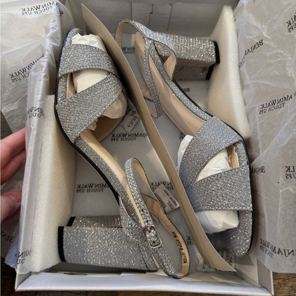 Benjamin Walk Riley Silver Glitter Strappy Block Heel Sandals 10 NWT - Picture 8 of 8